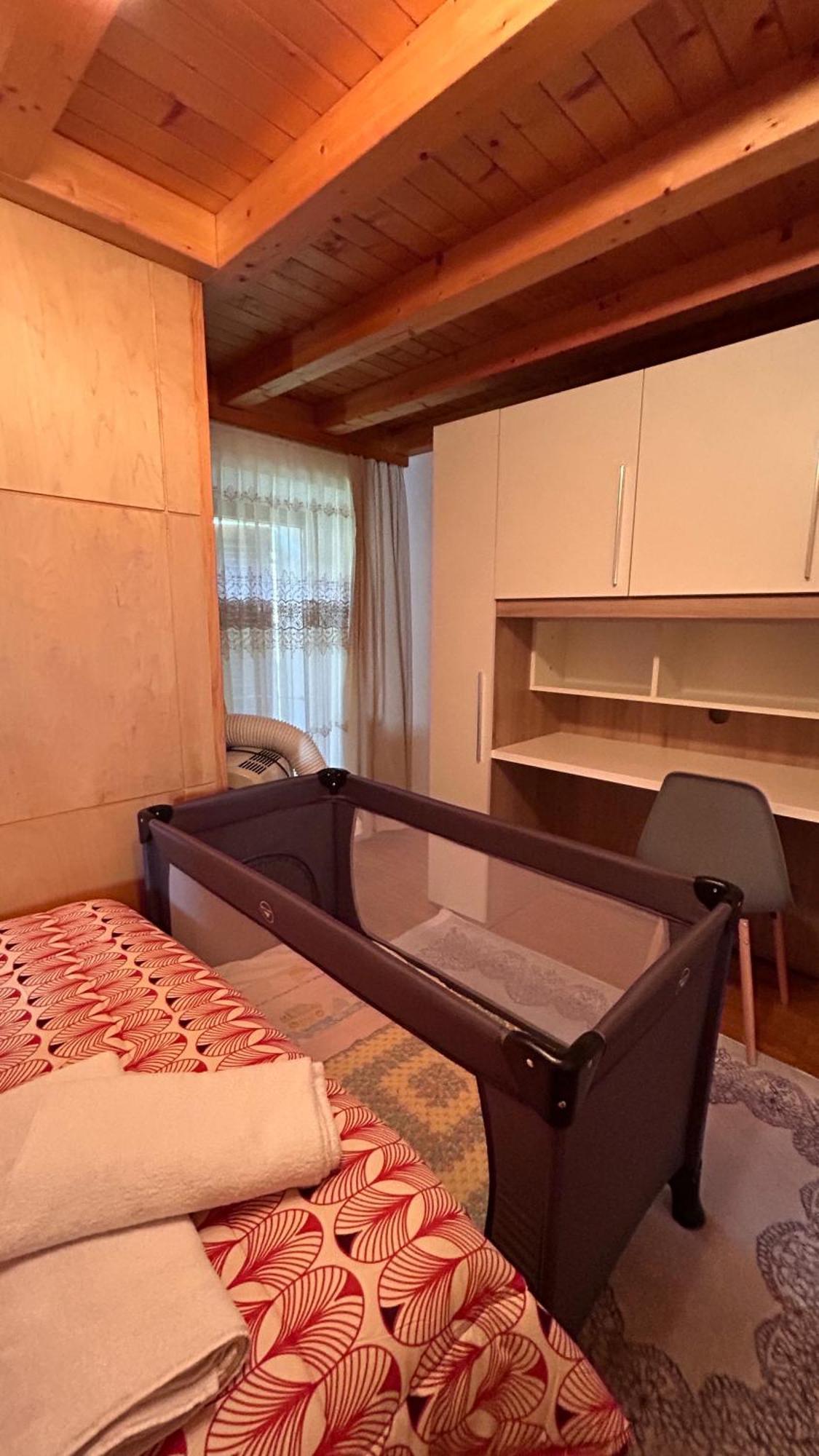 Ferienwohnung A Hilarious Hideaway In Roveredo Exterior foto